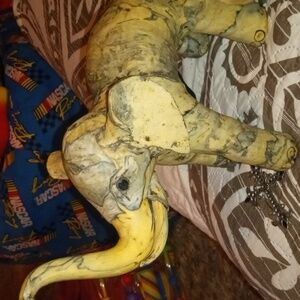 Unique Elephant crushed Oyster figurine